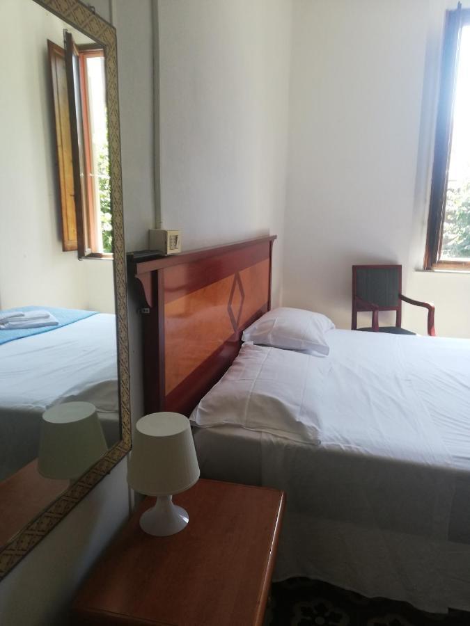 Hotel Maida فولّونيكا المظهر الخارجي الصورة